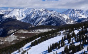 Ski Chalets in Vail - Image Credit:Shutterstock